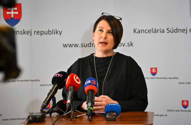 Nízka obsadenosť súdov je problémom, Kosová sa v diskusiách zameriava aj na vzdelávanie sudcov