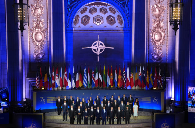 Politickí lídri budú diskutovať aj o budúcnosti aliancie, konferencia NATO Public Forum prinesie zaujímavé témy