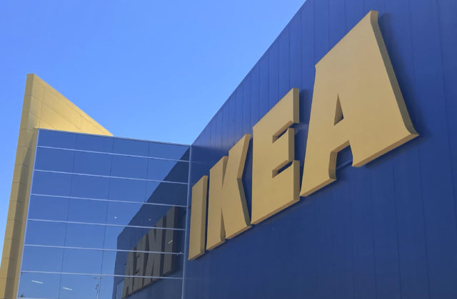 IKEA sťahuje z trhu nebezpečné výrobky, ich používaním hrozí riziko požiaru (foto)