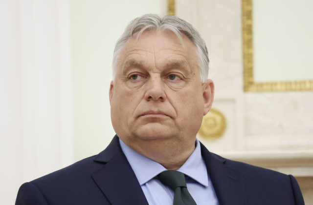 Orbán zverejnil list adresovaný vedúcim predstaviteľom Únie, opísal v ňom svoju „vojnovú misiu“