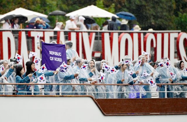 Faux pas komentátorov otváracieho ceremoniálu olympiády. Ministerstvo požiadalo o stretnutie so šéfom MOV