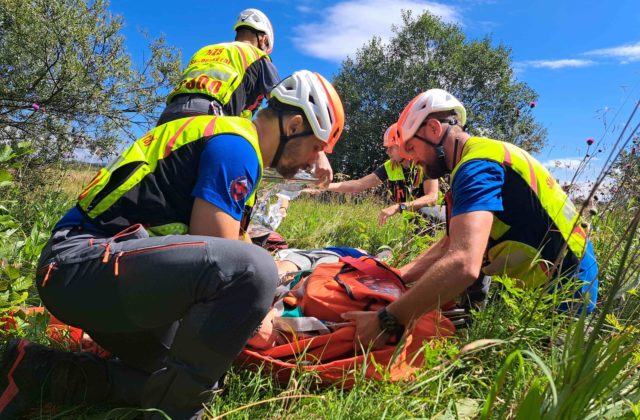 Počet tiesňových volaní za prvý polrok mierne stúpol, horským záchranárom pomáha aj aplikácia (video+foto)