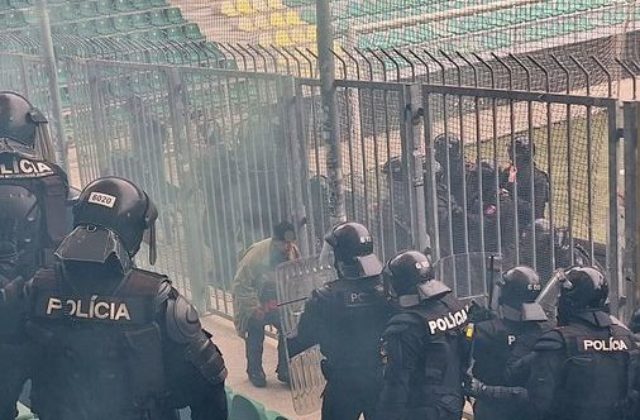 Futbalový zápas Ružomberok – Hajduk Split označili za rizikový, v uliciach bude dozerať viac policajtov