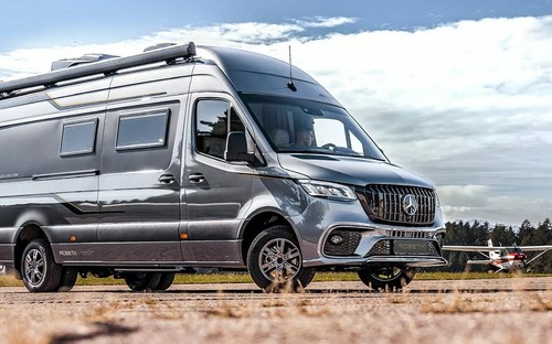 Obytný Mercedes-Benz Sprinter „Schumacher Edition“ vám bude hovoriť pane za 310 000 eur