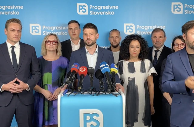 Šimečka: Fico o mojom prepojení s Nadáciou Milana Šimečku klame, som pripravený podniknúť právne kroky (video)