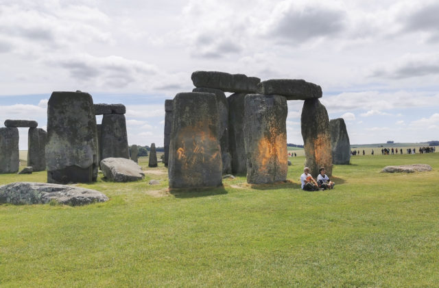 Stonehenge odkryl ďalšie tajomstvo, podľa vedcov jeden z centrálnych kameňov pochádza až zo Škótska