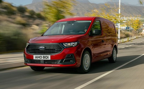 Ford Transit Connect ide do predaja. Jeho slovenský cenník prezrádza ceny aj detaily