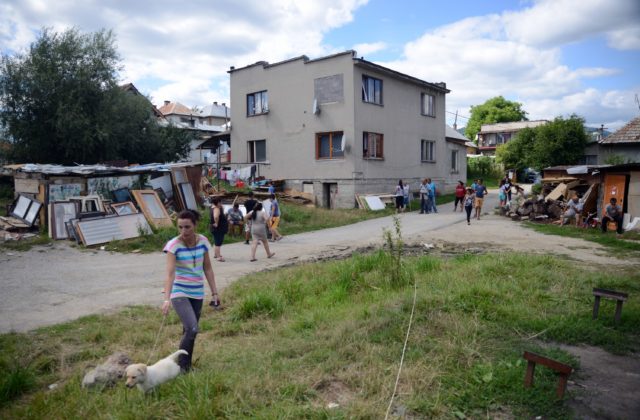 Rómovia chcú aj Sputnik, ale problém s očkovaním v osadách môže vyriešiť Johnson & Johnson