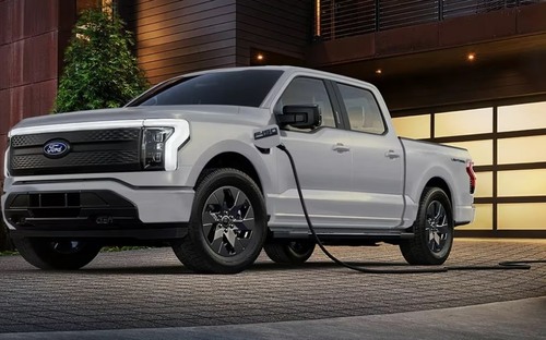 Ford zastavuje výrobu elektrického pickupu F-150 Lightning. Nie je oň záujem