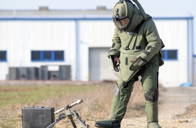 Ministerstvo vnútra obstaráva špeciálne detektory pre policajných pyrotechnikov