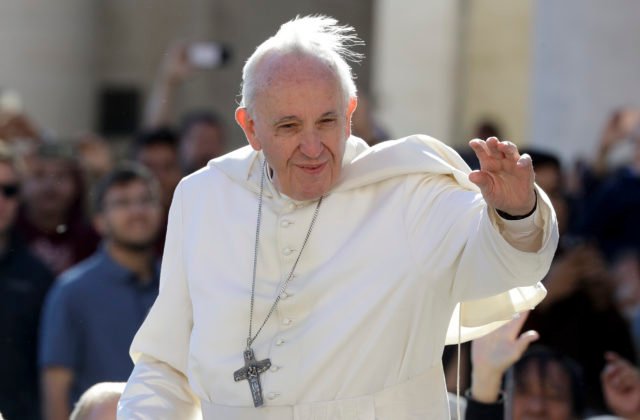 Návštevu pápeža Františka zabezpečia stovky dobrovoľníkov, hlásiť sa môžete už čoskoro