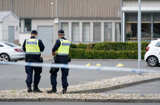 V Kristianstade na juhu Švédska sa strieľalo, správy o výstreloch prišli z viacerých častí mesta