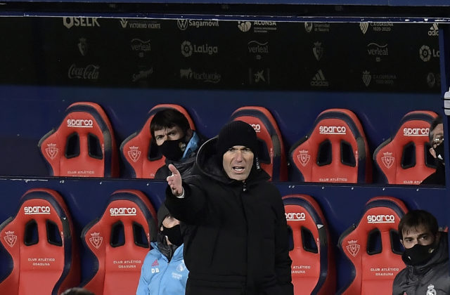 Zinedine Zidane kritizoval vedenie La Ligy, odmietli preložiť zápas napriek hustému sneženiu