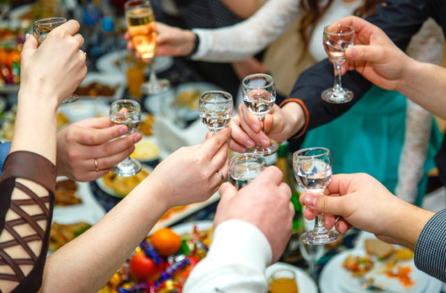 Slováci minuli na alkohol viac ako miliardu, medziročne je to viac o 60 miliónov eur