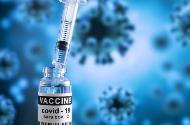Chirana T.Injecta: Štát by mal objednať vakcinačné komponenty čo najskôr. Iné štáty Európy už začali
