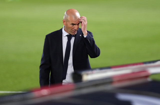 Tréner Zinedine Zidane sa nakazil koronavírusom, Real Madrid bude niekoľko zápasov viesť Bettoni