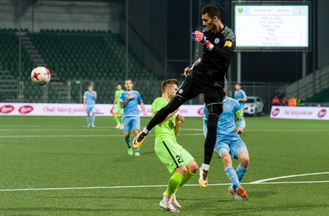 Brankár Greif nepôjde k Valjentovi, ŠK Slovan Bratislava ho do RCD Mallorca nepustil