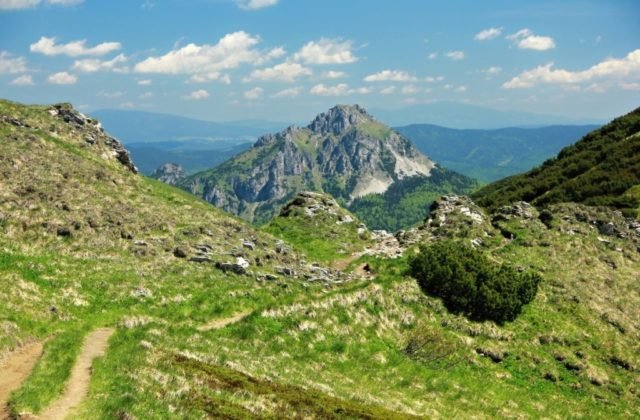 V Malej Fatre našli českého turistu v bezvedomí, horským záchranárom sa ho oživiť nepodarilo