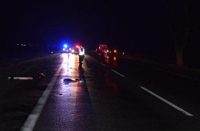 Vodič zrazil ženu a ušiel z miesta nehody, 45-ročná chodkyňa na mieste zahynula