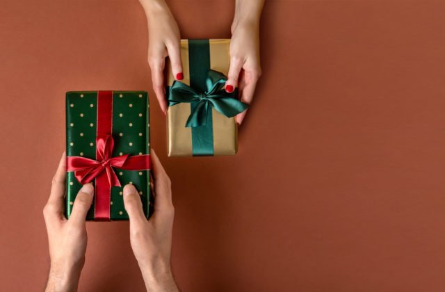 Darčeky, ktoré platia za vás. Vianočné tipy na najlepšie platobné darčeky, aj na poslednú chvíľu