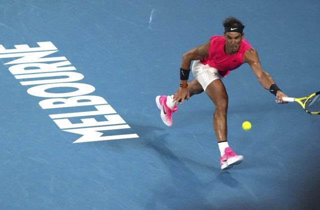 Nadal rozmýšľa nad účasťou na Australian Open, zatiaľ sa však necíti úplne v poriadku