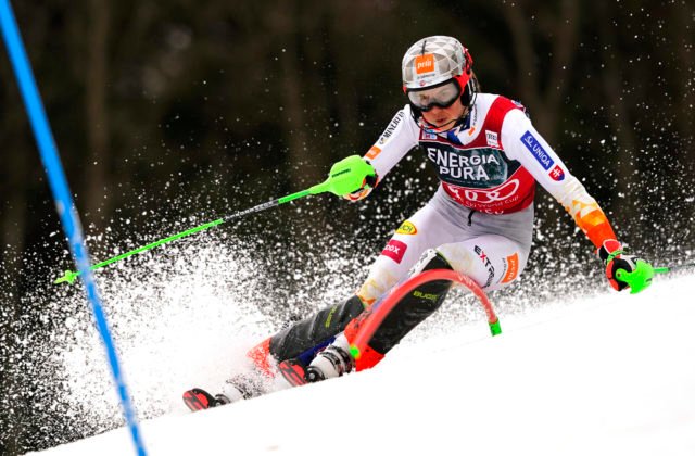 Vlhovej zjazdovka v Záhrebe pripomínala podľa Švajčiarov zmrzlinu stracciatella, je slovenskou slalomovou kráľovnou (foto)