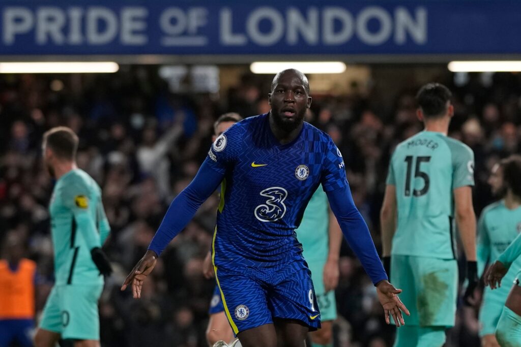 Lukaku považuje rozhovor o nespokojnosti v FC Chelsea za svoju chybu, ostáva naďalej hráčom londýnskeho klubu