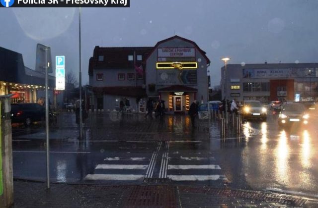 Vodič zrazil chodca a z miesta nehody ušiel, polícia žiada verejnosť o pomoc