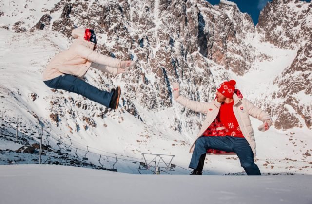 Pozrite si, v čom sa predstavia naši olympionici na ZOH. Kolekciu oblečenia testovali Žampovci v tatranských podmienkach (foto)