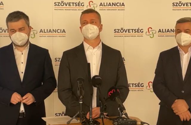 Štát oberá ľudí podľa Aliancie o pozemky, strana spochybnila argument Slovenského pozemkového fondu (video)
