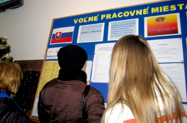 Koncom minulého roka mal Prešovský kraj bezmála päťdesiattisíc nezamestnaných