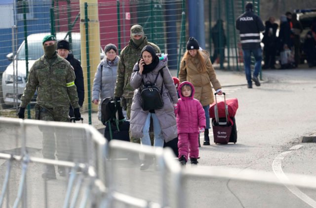 Na Slovensko prišlo z Ukrajiny od začiatku konfliktu viac ako 90-tisíc ľudí, prichádzajúci sú vybavovaní priebežne