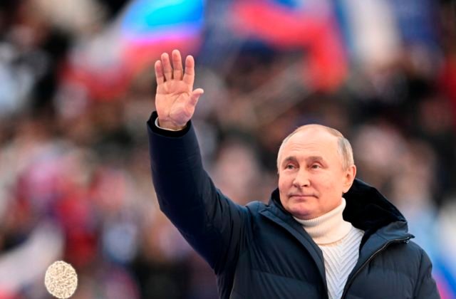 Putin zosmiešňuje krízu v bunde za 12 000€: Priemerný Rus by na ňu musel pracovať viac ako dva roky