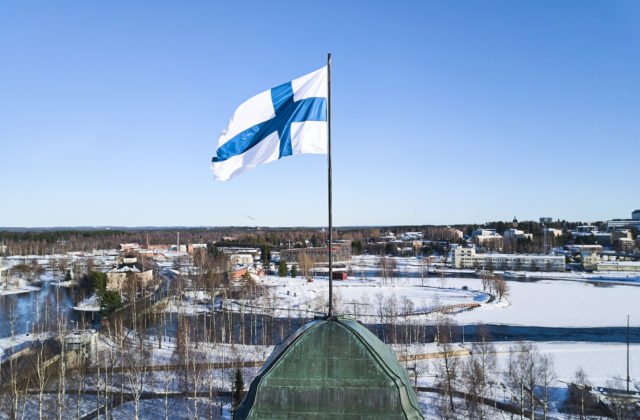 Fínsko s vysokou pravdepodobnosťou požiada o členstvo v NATO, podľa ministerky nastal ten správny čas