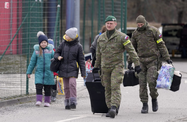 Úrad komisára pre utečencov pri OSN ocenil aktivity Slovenska pri zvládaní utečeneckej krízy