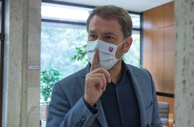 Matovič: S-300 chráni životy ľudí Ukrajiny, „skorumpovaný zmrd“ Fico a jeho „pelerína“ z toho robili vedu