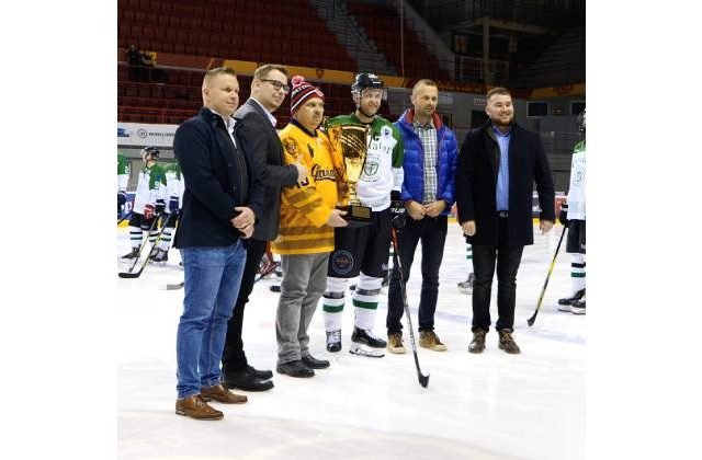 Gladiators Trenčín univerzitným majstrom Slovenska