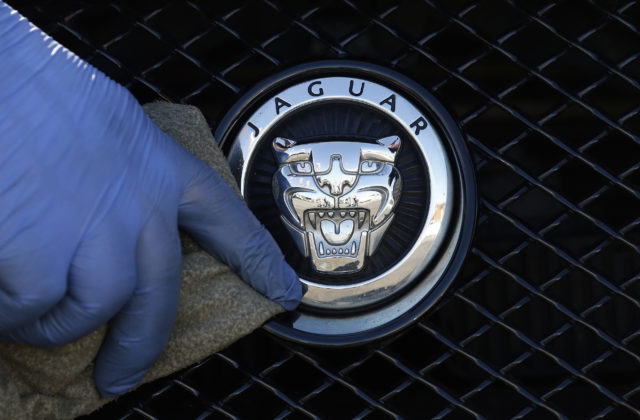 Autá slávnej značky Jaguar budú o niekoľko rokov vyrábané už iba na elektrický pohon
