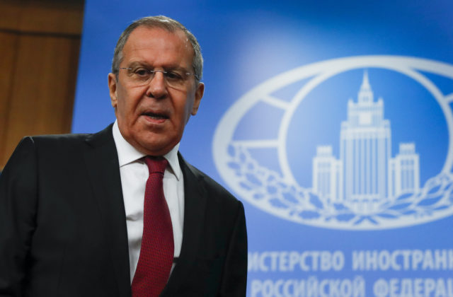 Ak sa Únia rozhodne obnoviť vzťahy, Rusko bude podľa ministra zahraničia Lavrova pripravené