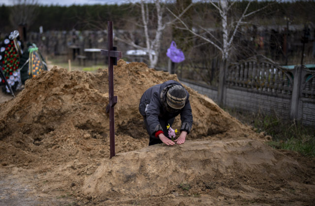 Na Ukrajine pravdepodobne zomrelo už toľko vojakov ako počas sovietskej vojny v Afganistane