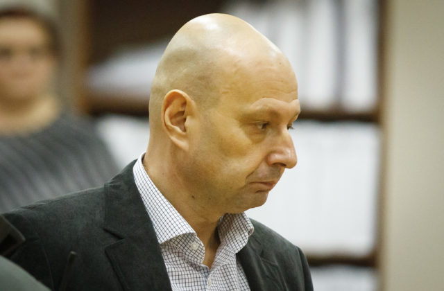 Súd predvolal v kauze vraždy Kuciaka vypovedať dvoch svedkov, exsiskár Tóth si ich najal na sledovanie