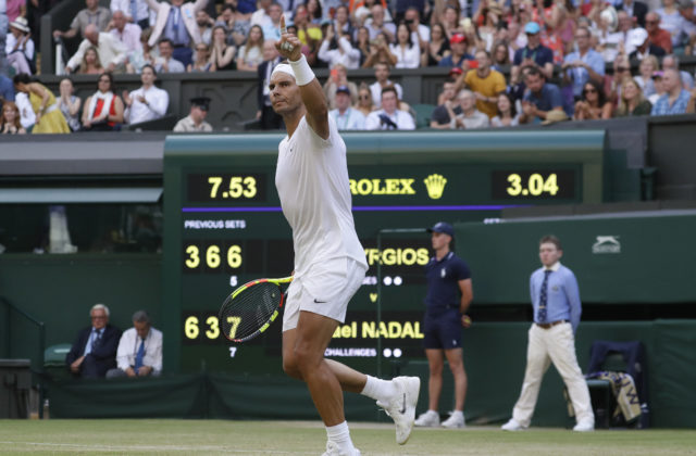 Nadal sa Wimbledonu nechce vzdať a svoju účasť vidí optimisticky, po liečbe má za sebou týždeň bez krívania