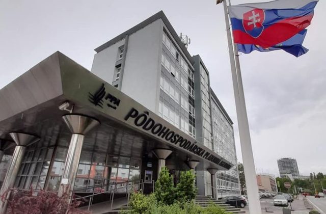 Slavia Capital považuje spájanie svojho bývalého zamestnanca s PPA za ohováranie