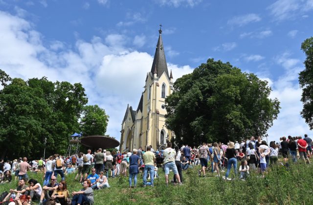 Európa bude stáť pri Ukrajine tak dlho, ako to bude potrebné. Neprestaneme, kým nezvíťazíte, vyhlásila Von der Leyenová (video)