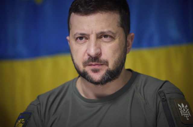 Zelenskyj obvinil Amnesty, že ospravedlňuje agresiu Ruska: EÚ uvalila sankcie na Janukovyča