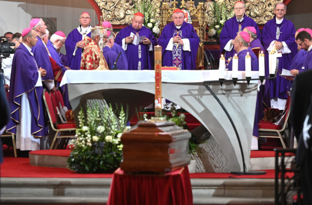 Pohreb kardinála Jozefa Tomka v Košiciach: Svätá omša bude v latinskom a slovenskom jazyku