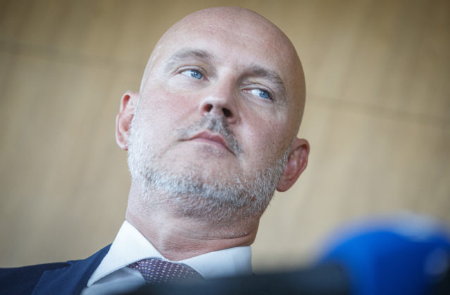 Gröhling za SaS povedal, či budú rokovať so Smerom-SD alebo s extrémistami o predčasných voľbách
