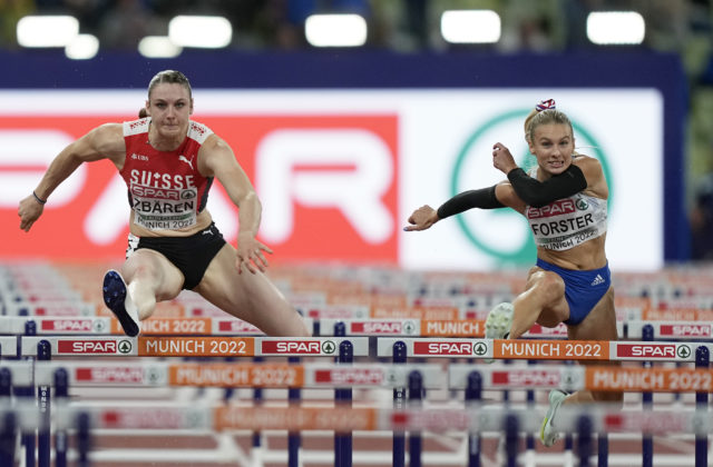 Forsterovej nevyšlo semifinále na 100 m prekážok podľa predstáv a výkon z rozbehu už nezopakovala (video)