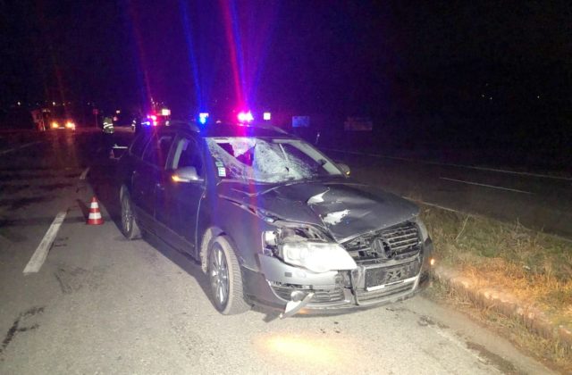 Vodič zrazil na priechode pre chodcov dôchodcu, muž zraneniam na mieste podľahol (foto)