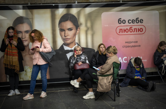 Sacharovovu cenu za slobodu myslenia tento rok udelili ukrajinskému ľudu